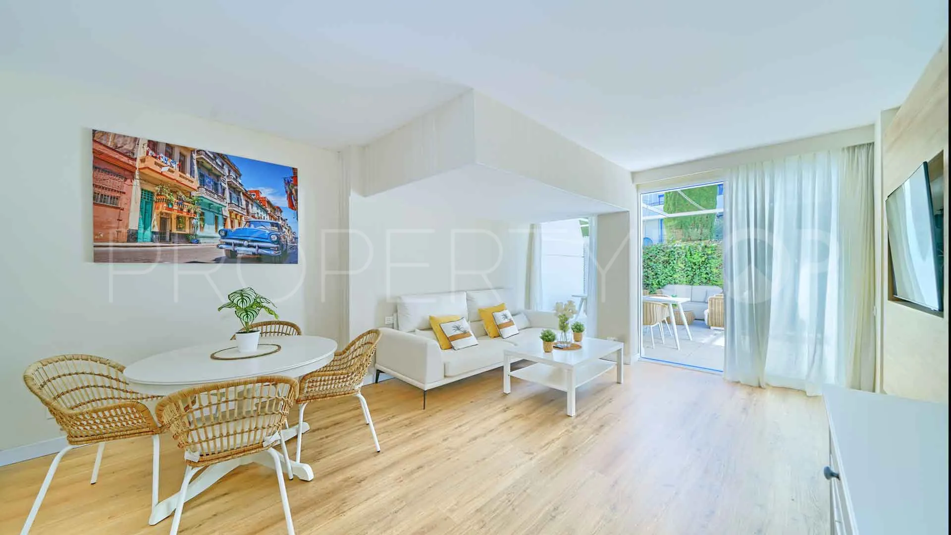 Buy ground floor duplex in Marbella House