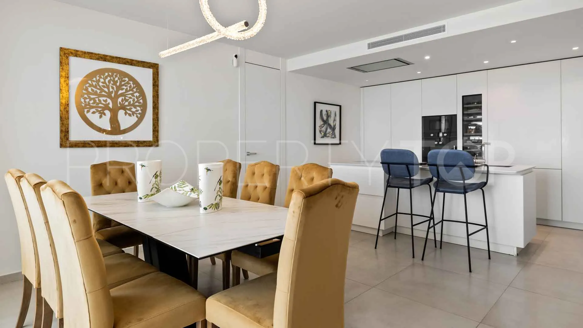 Apartamento en venta en Nueva Andalucia