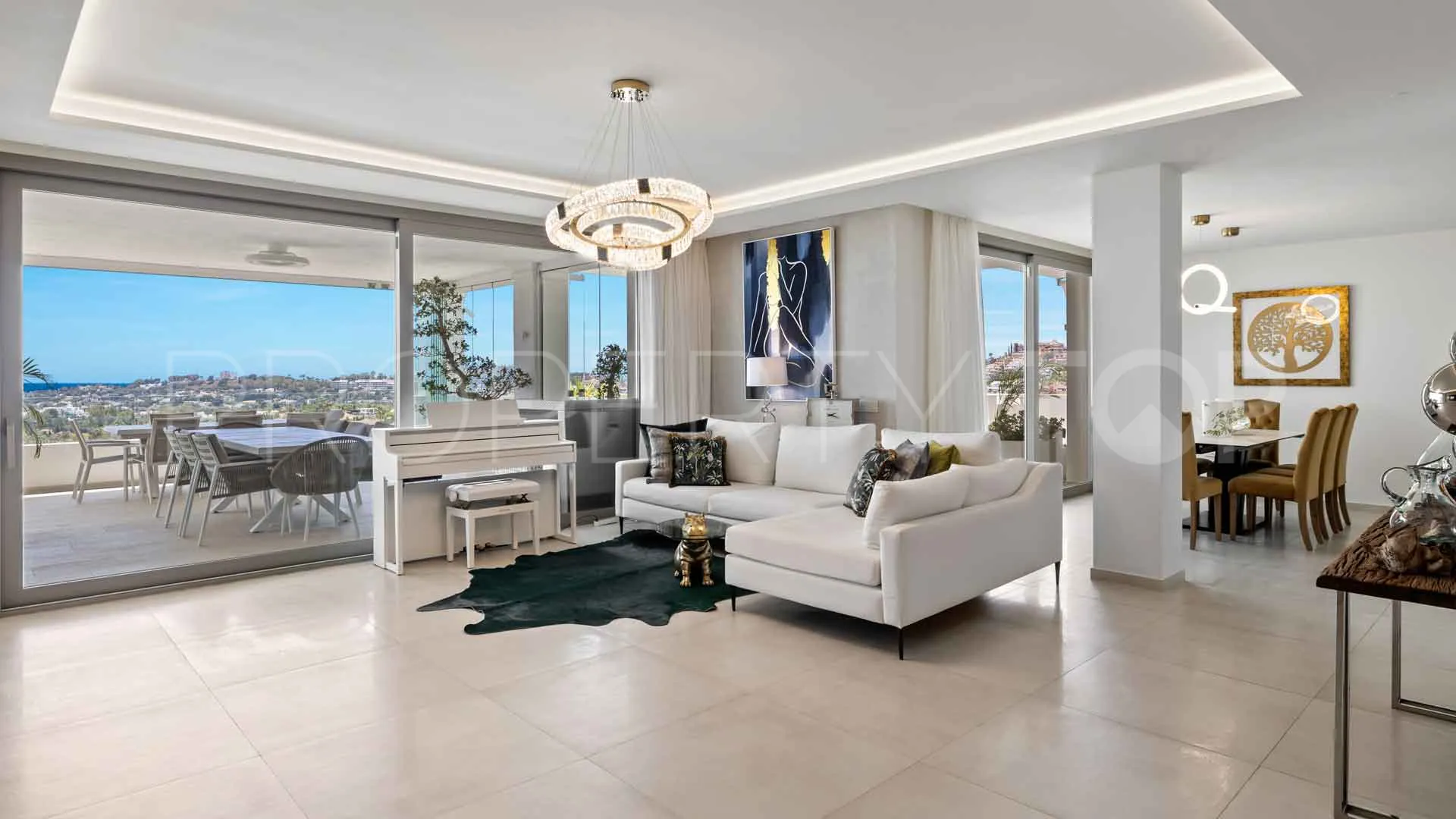 Apartamento en venta en Nueva Andalucia