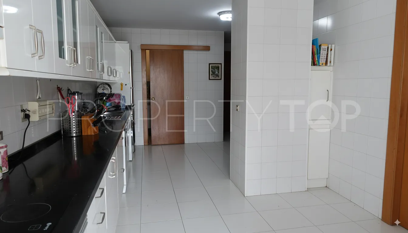 For sale office in Ricardo Soriano