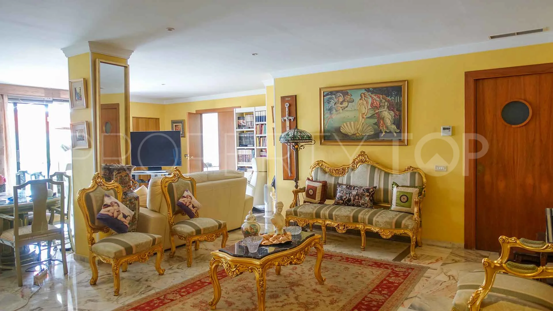 For sale office in Ricardo Soriano