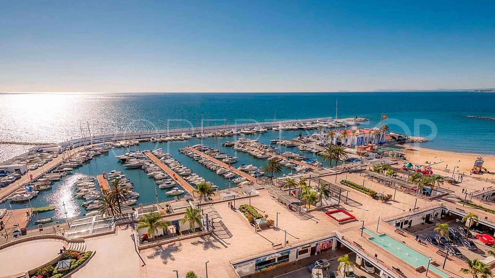 Comprar apartamento con 3 dormitorios en Marbella House