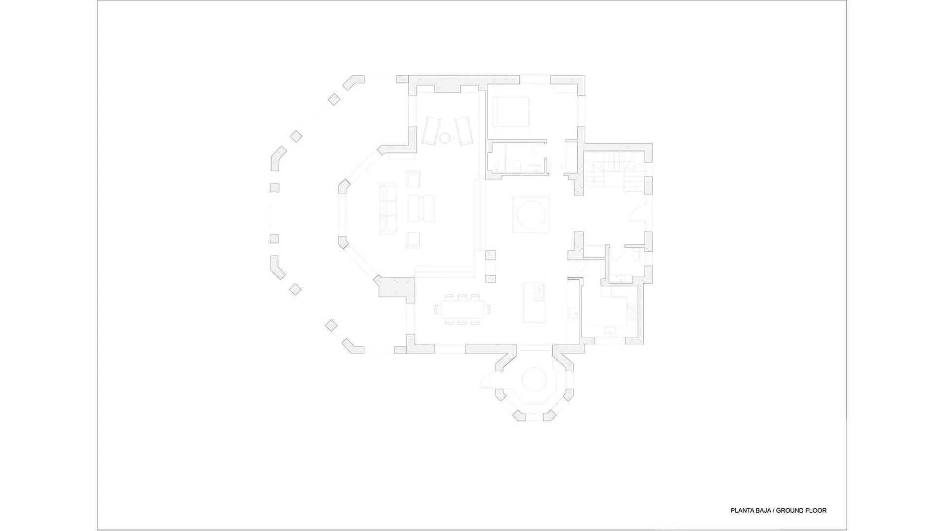 5 bedrooms villa in Nueva Andalucia for sale