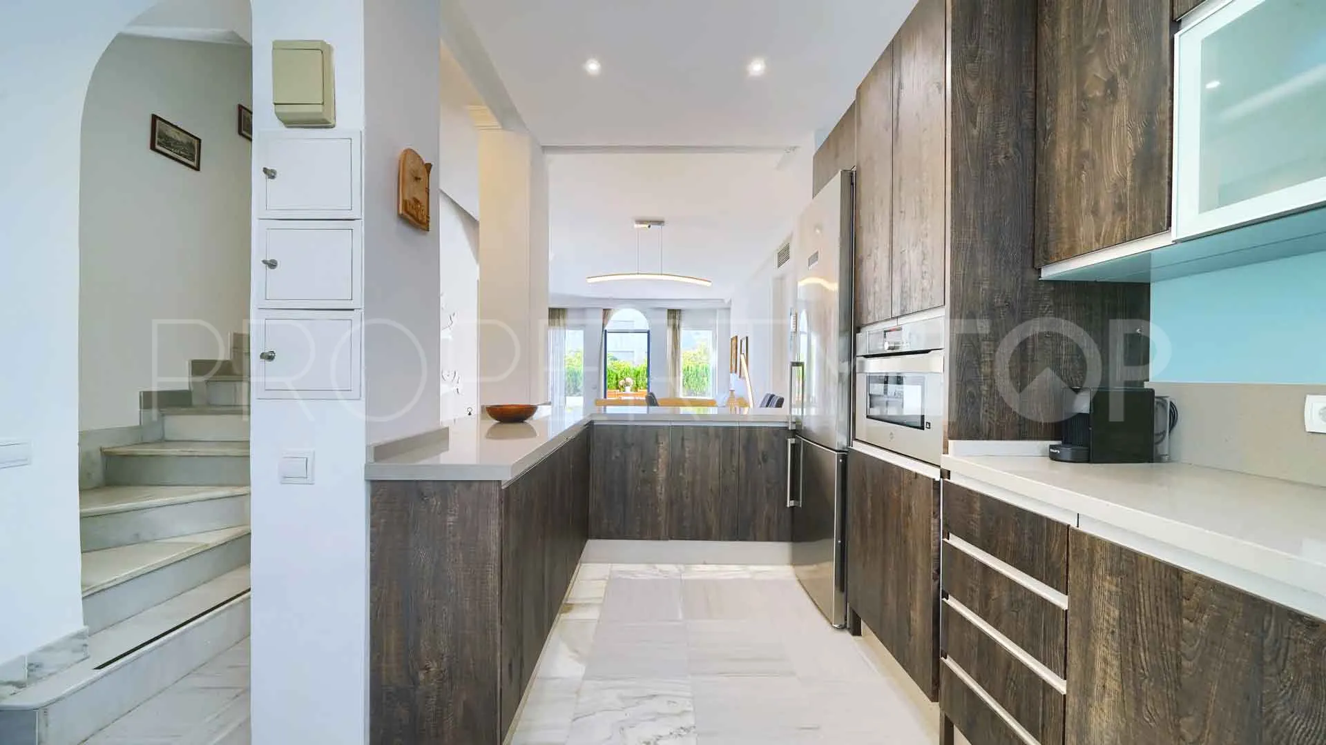 Apartamento en venta de 2 dormitorios en Marbella House