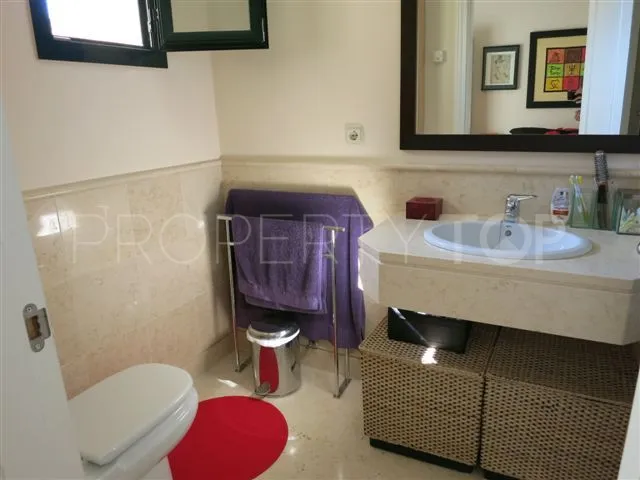 Penthouse with 3 bedrooms for sale in Los Capanes del Golf