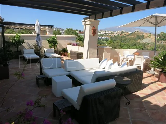 Penthouse with 3 bedrooms for sale in Los Capanes del Golf