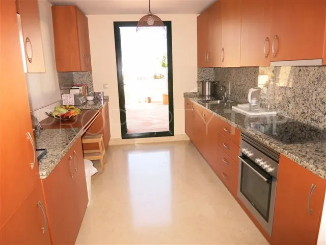 Penthouse with 3 bedrooms for sale in Los Capanes del Golf