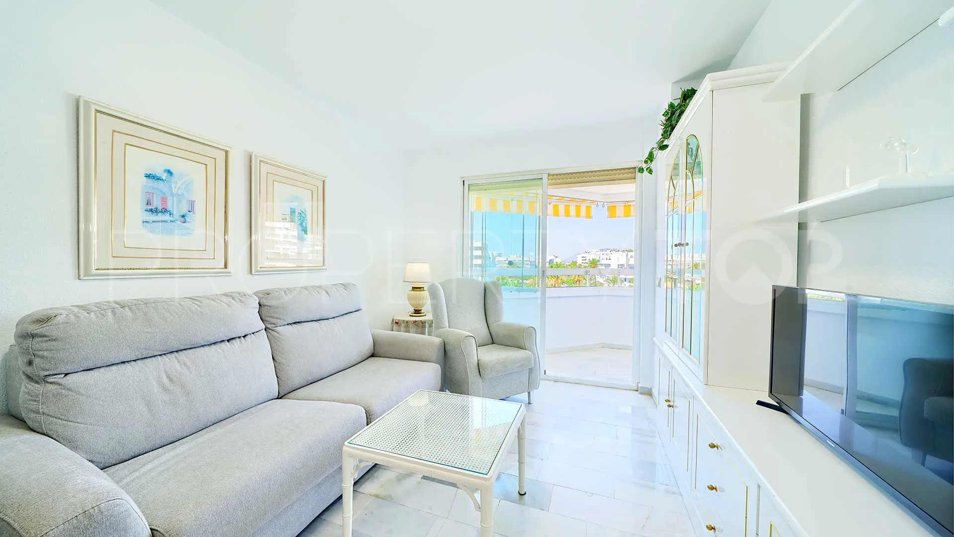 Se vende apartamento en Marbella Ciudad con 2 dormitorios