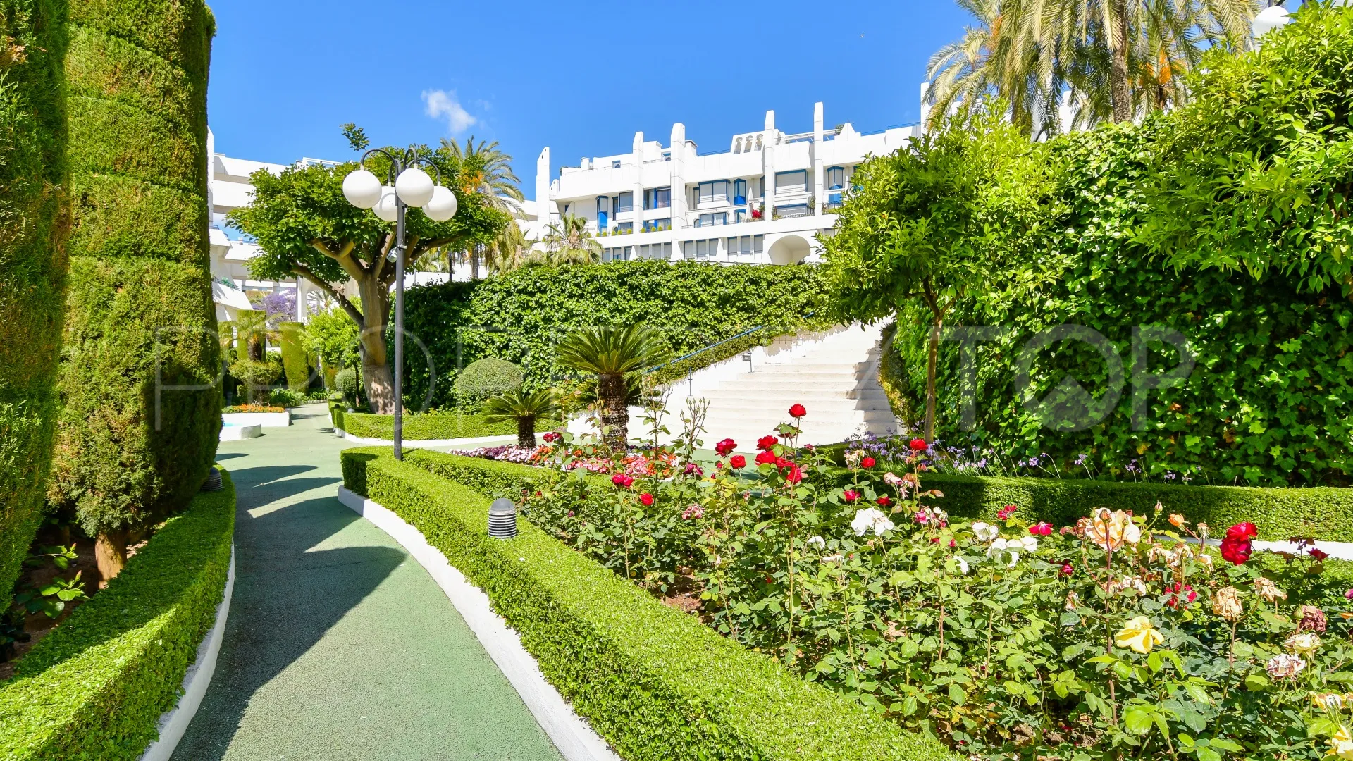Marbella House, apartamento planta baja de 3 dormitorios en venta