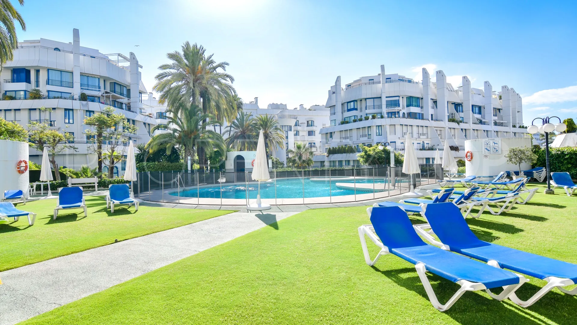 Marbella House, apartamento planta baja de 3 dormitorios en venta