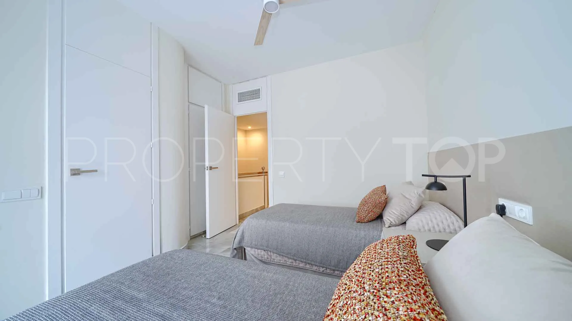 For sale apartment with 2 bedrooms in Marbella House