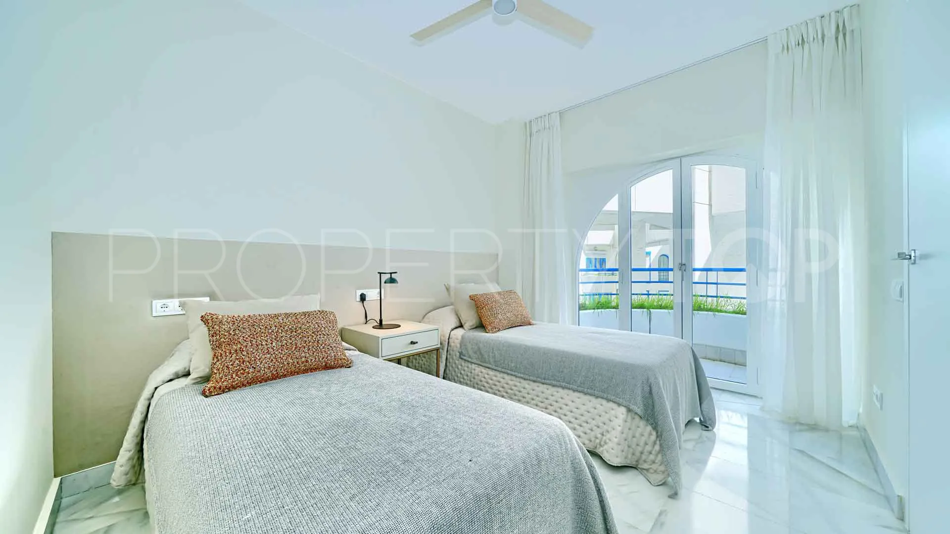 For sale apartment with 2 bedrooms in Marbella House