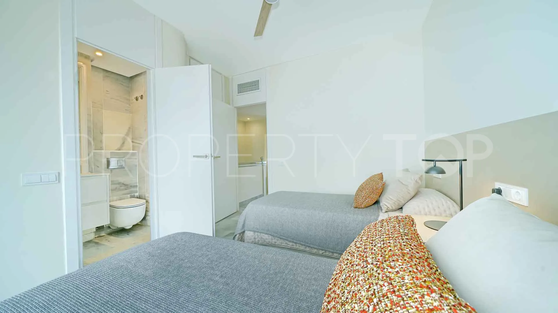 For sale apartment with 2 bedrooms in Marbella House