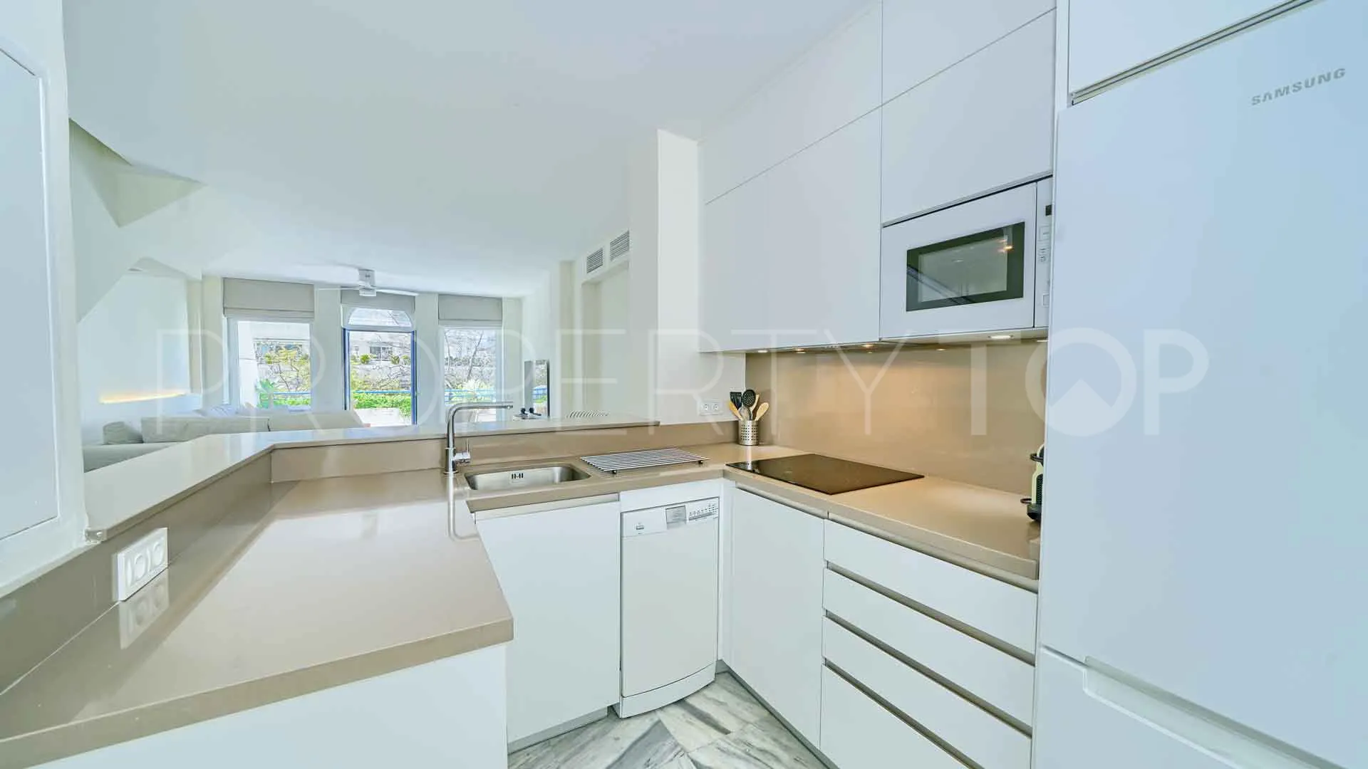 For sale apartment with 2 bedrooms in Marbella House
