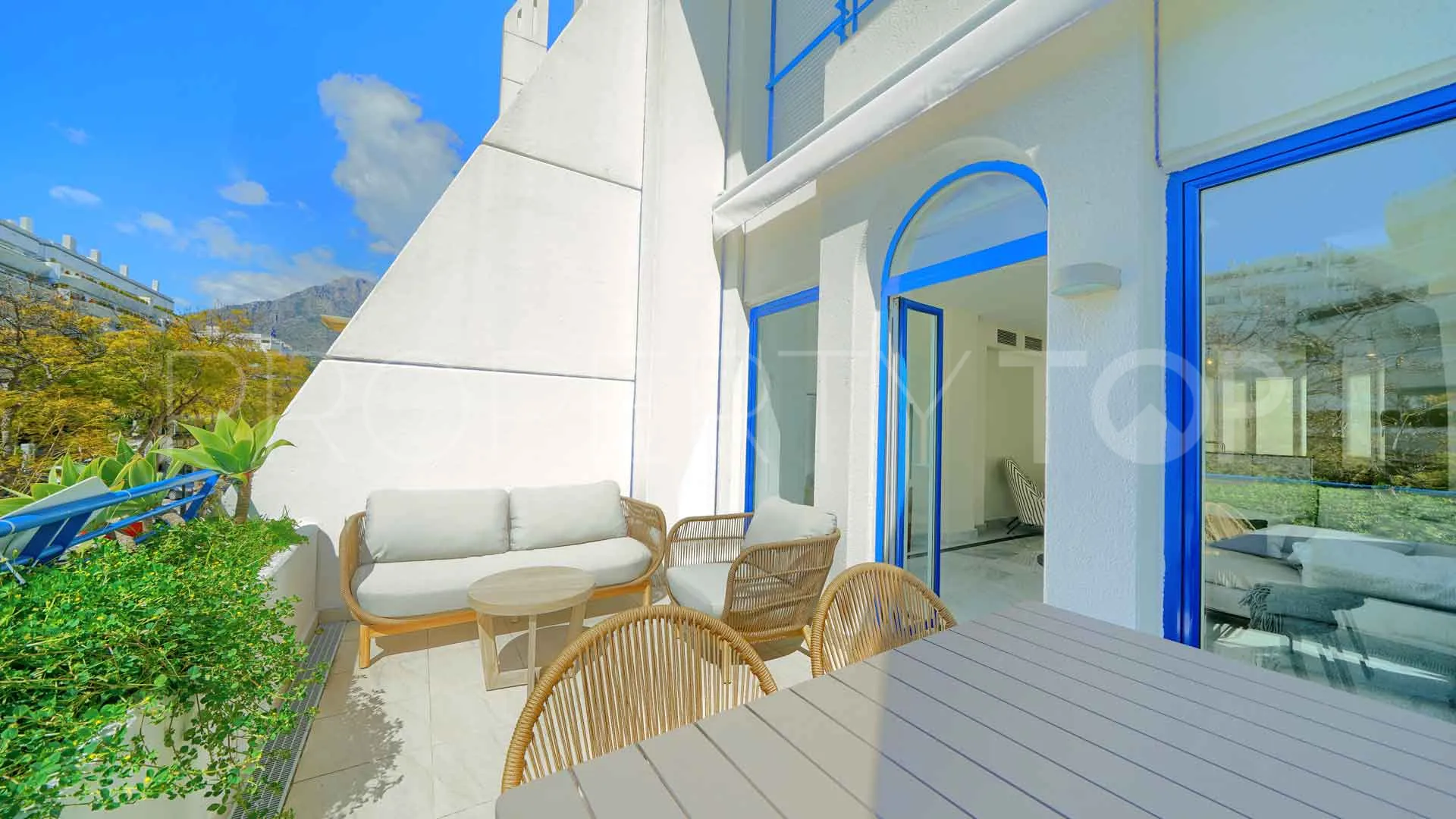 For sale apartment with 2 bedrooms in Marbella House