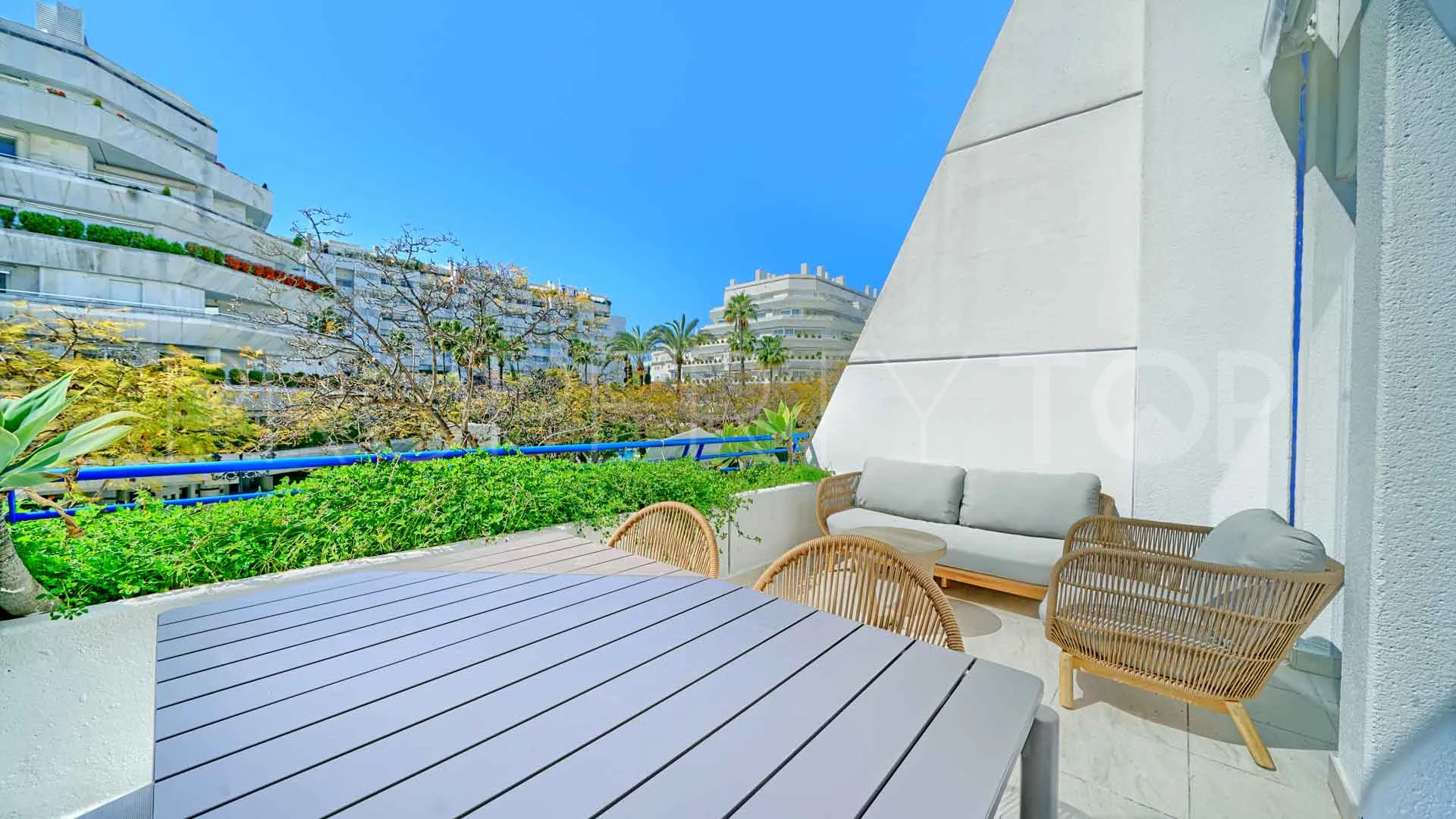 For sale apartment with 2 bedrooms in Marbella House
