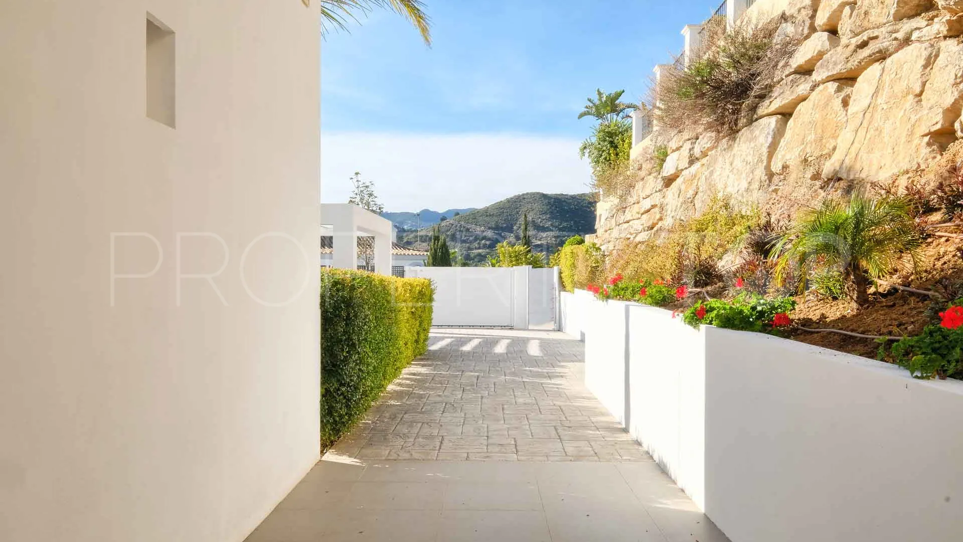 Villa con 4 dormitorios en venta en Puerto del Capitan