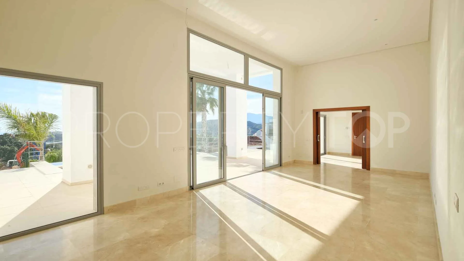 Villa con 4 dormitorios en venta en Puerto del Capitan