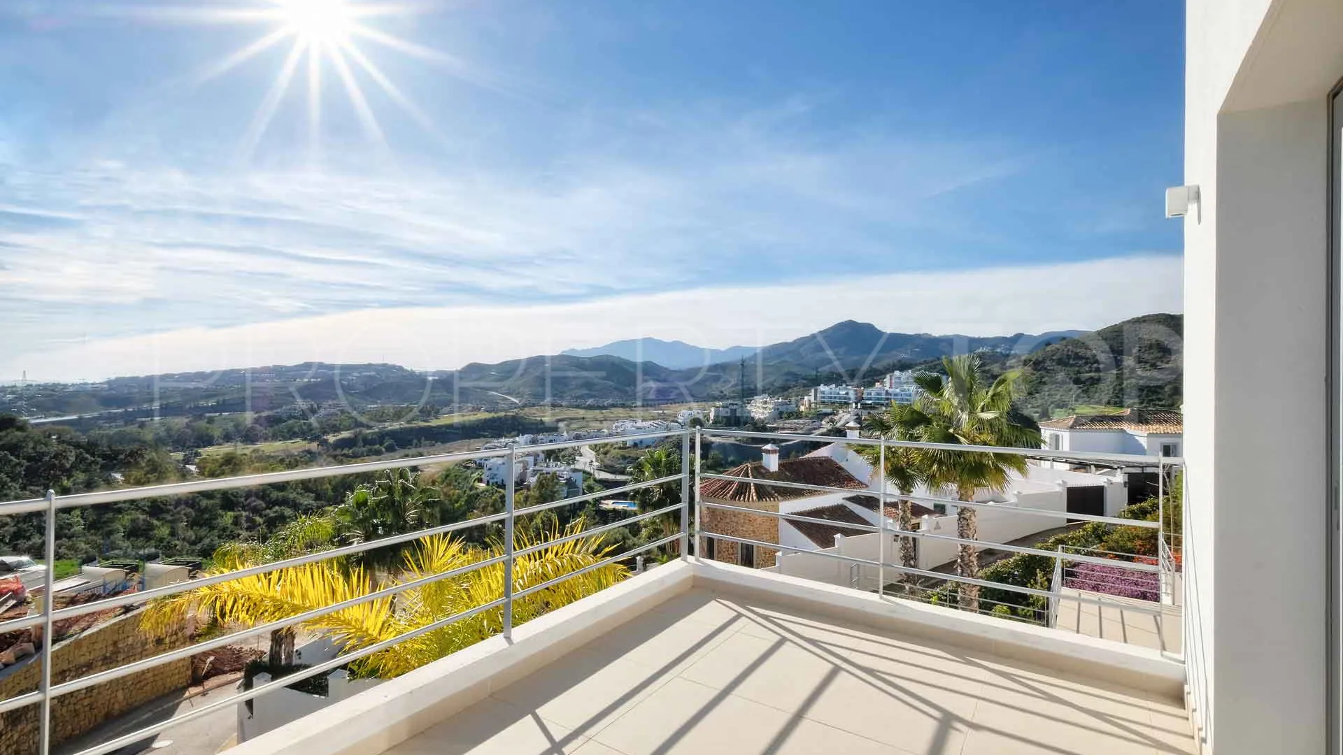 Villa con 4 dormitorios en venta en Puerto del Capitan