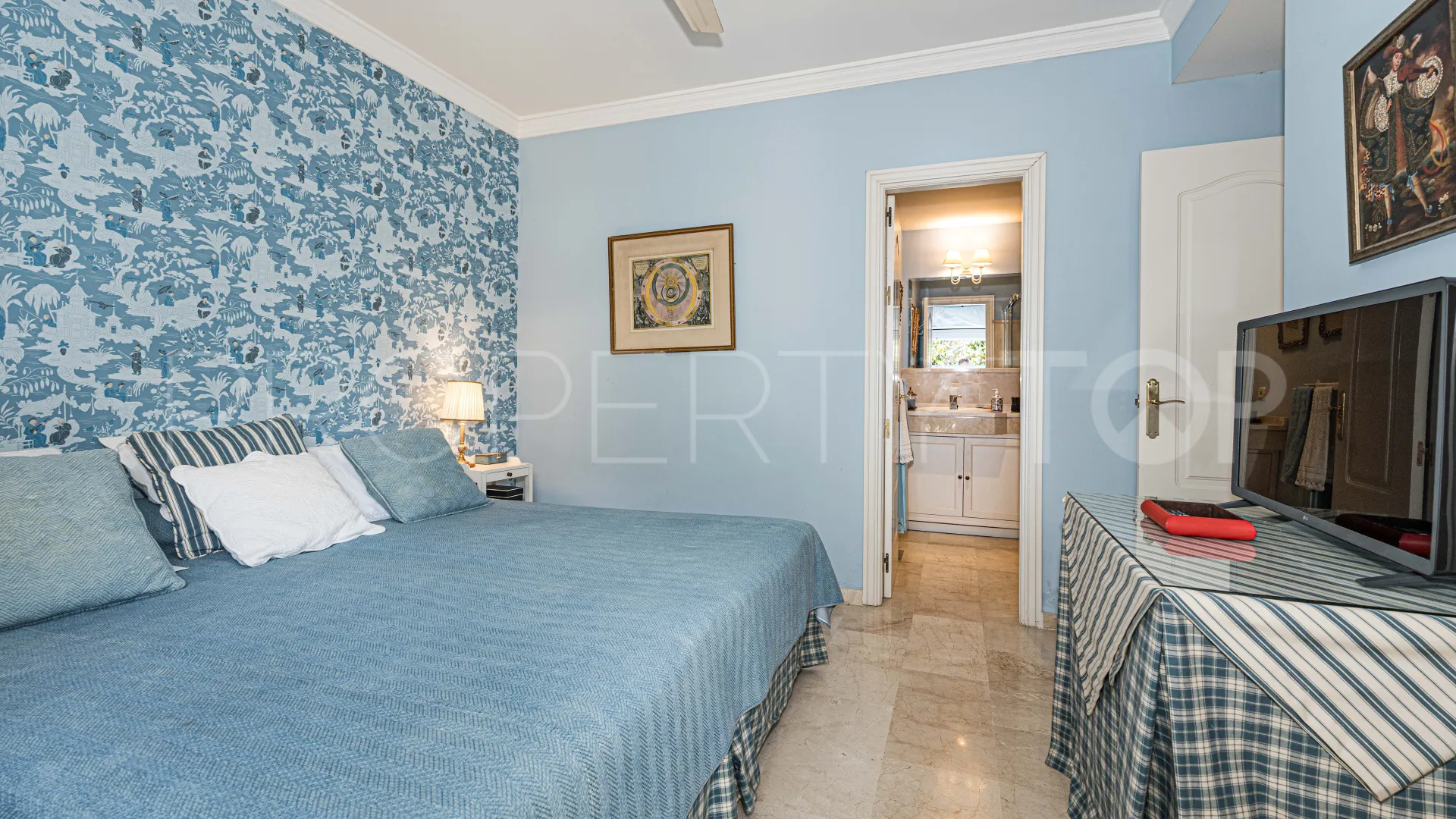For sale Guadalmina Baja town house