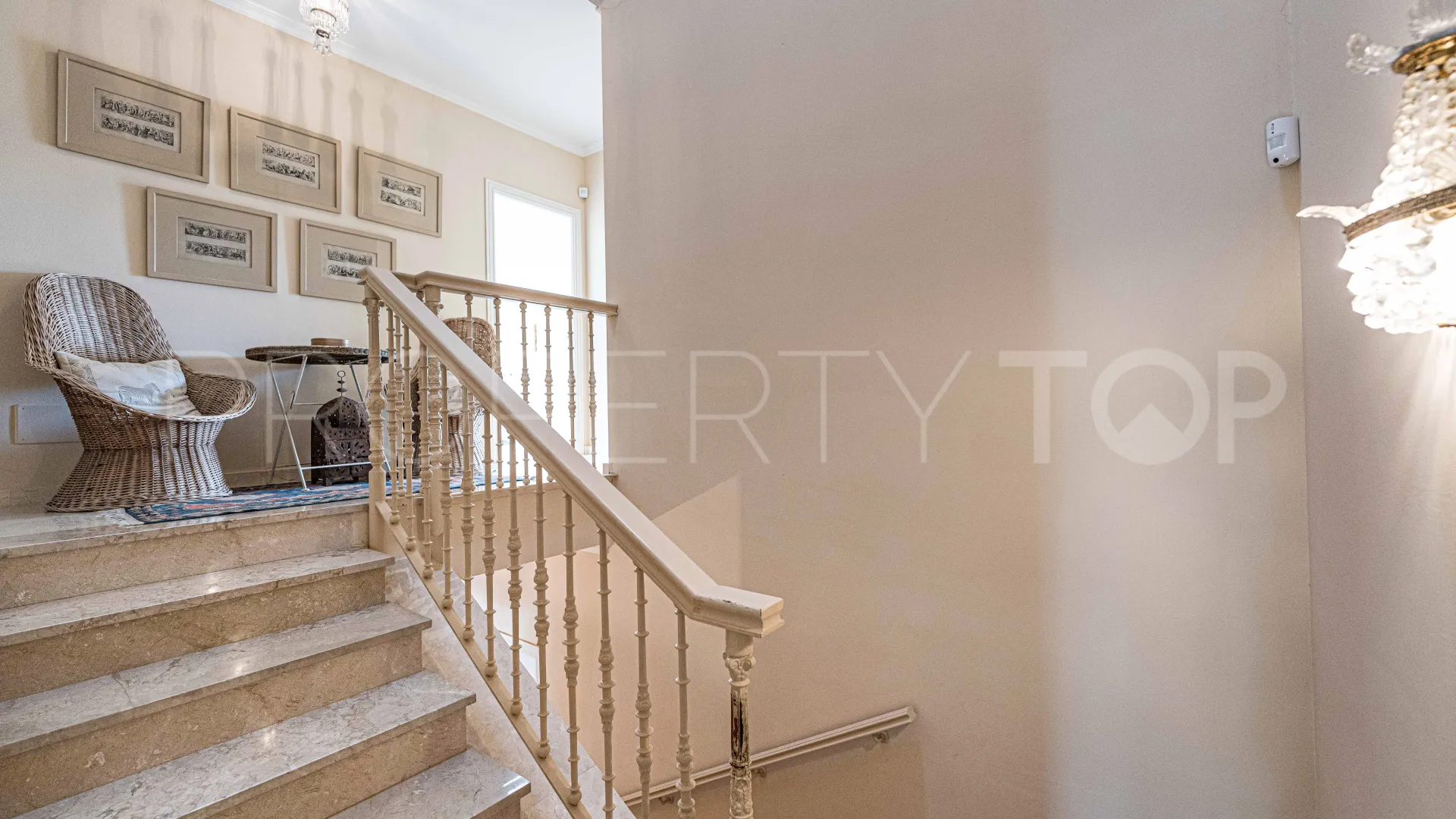 For sale Guadalmina Baja town house
