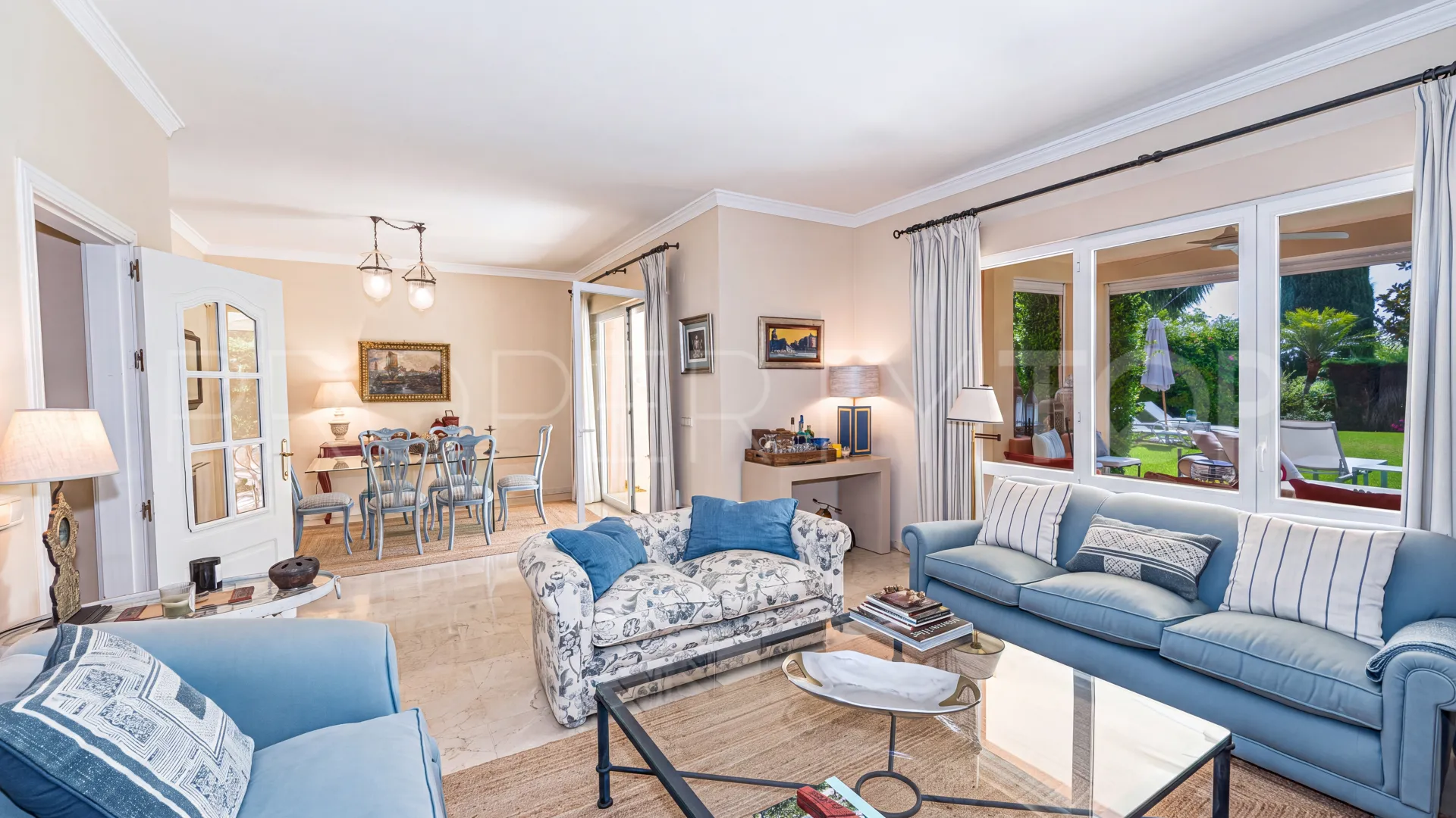 For sale Guadalmina Baja town house