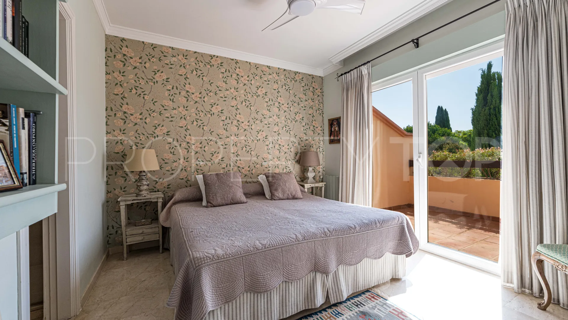 For sale Guadalmina Baja town house
