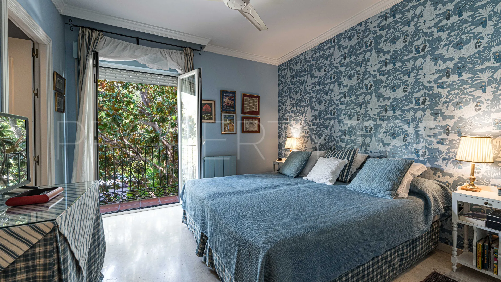 For sale Guadalmina Baja town house