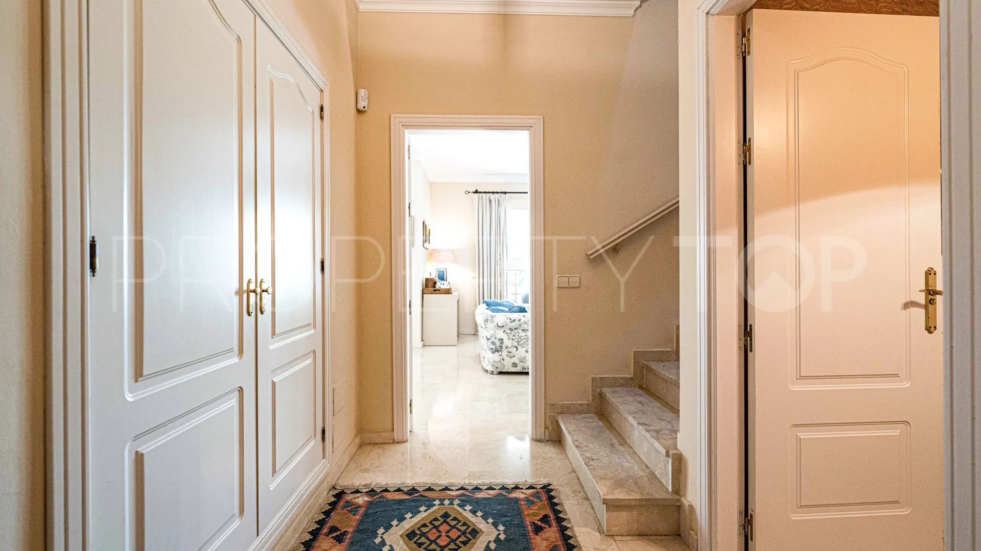 For sale Guadalmina Baja town house