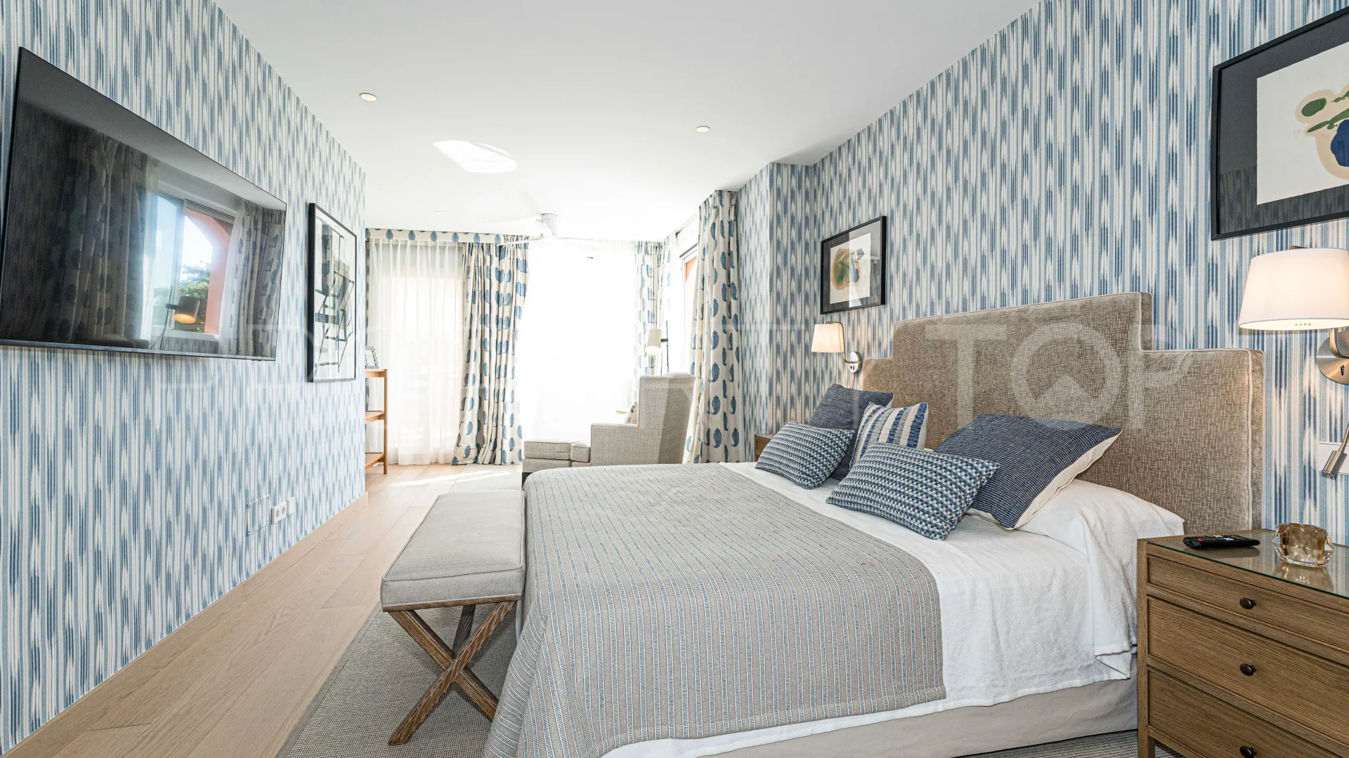 Apartamento en venta en Alhambra del Golf