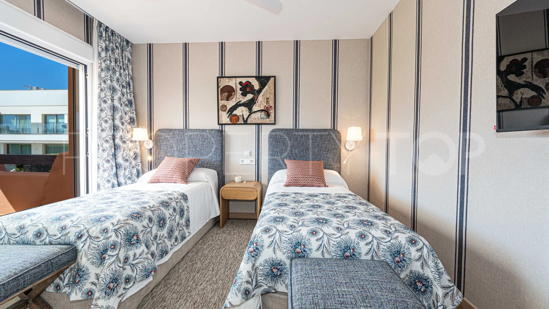 Apartamento en venta en Alhambra del Golf