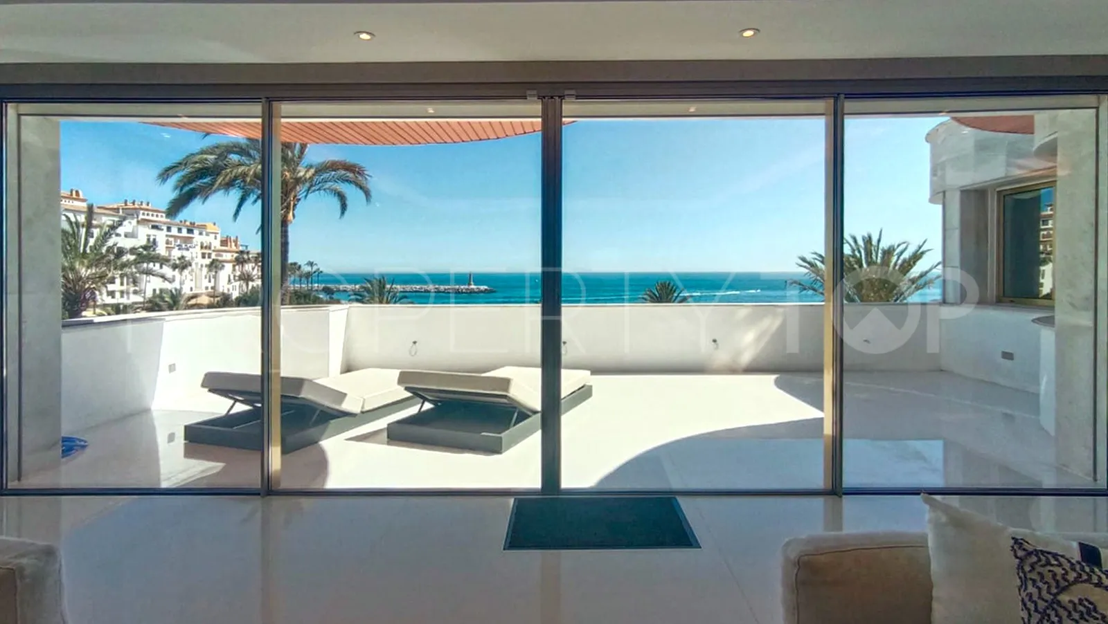 Apartment for sale in Marbella - Puerto Banus