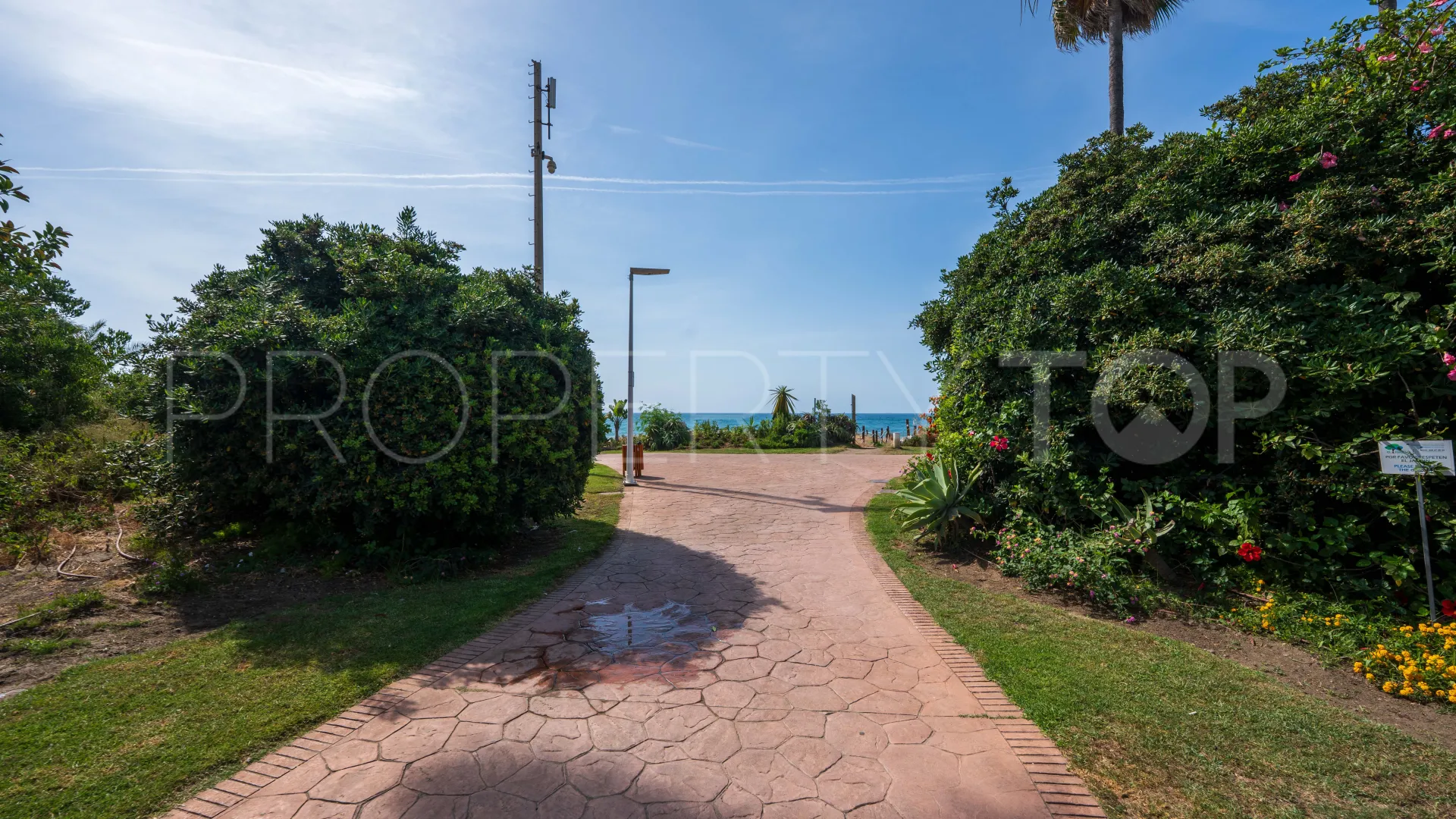 4 bedrooms Costalita apartment for sale