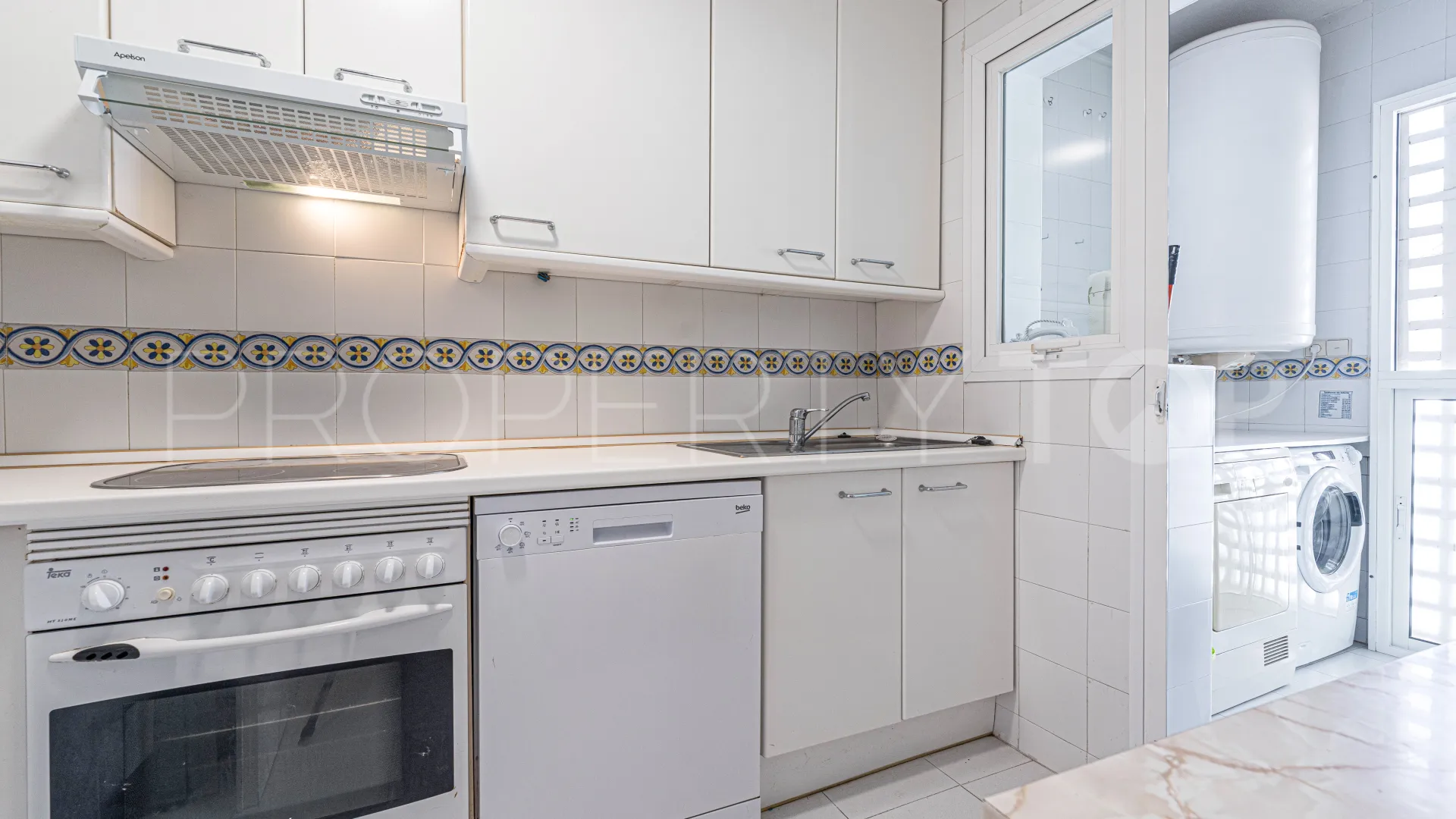 4 bedrooms Costalita apartment for sale
