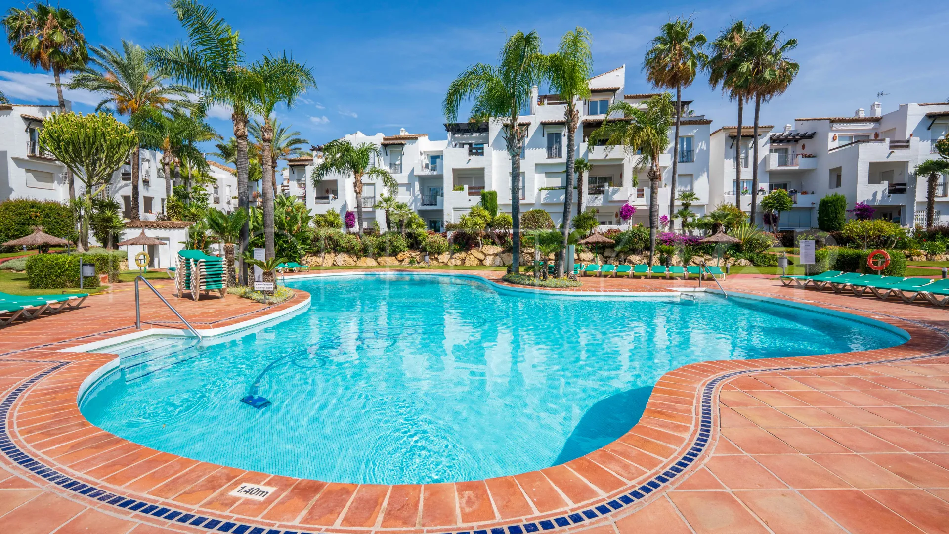 4 bedrooms Costalita apartment for sale