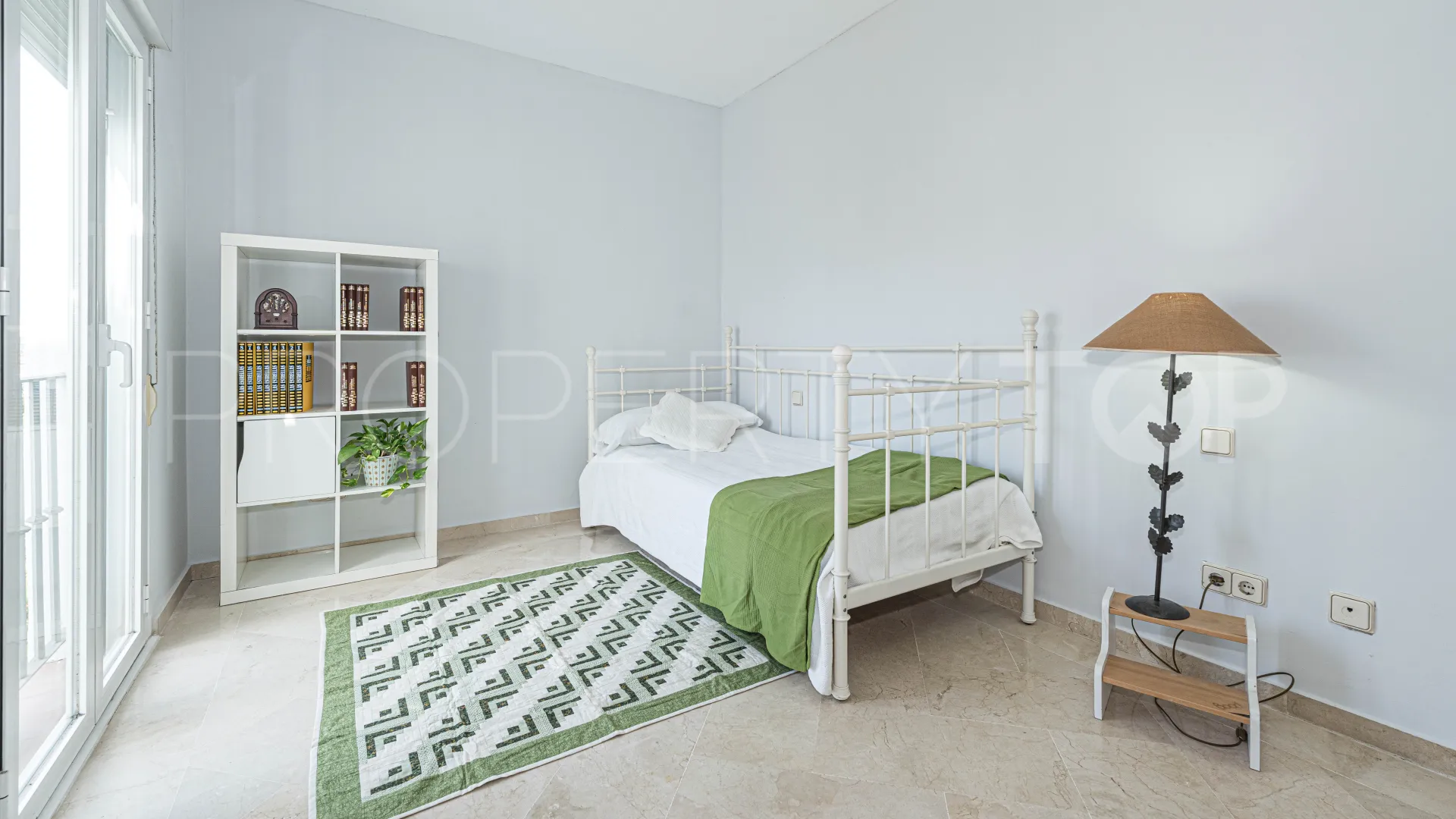 4 bedrooms Costalita apartment for sale