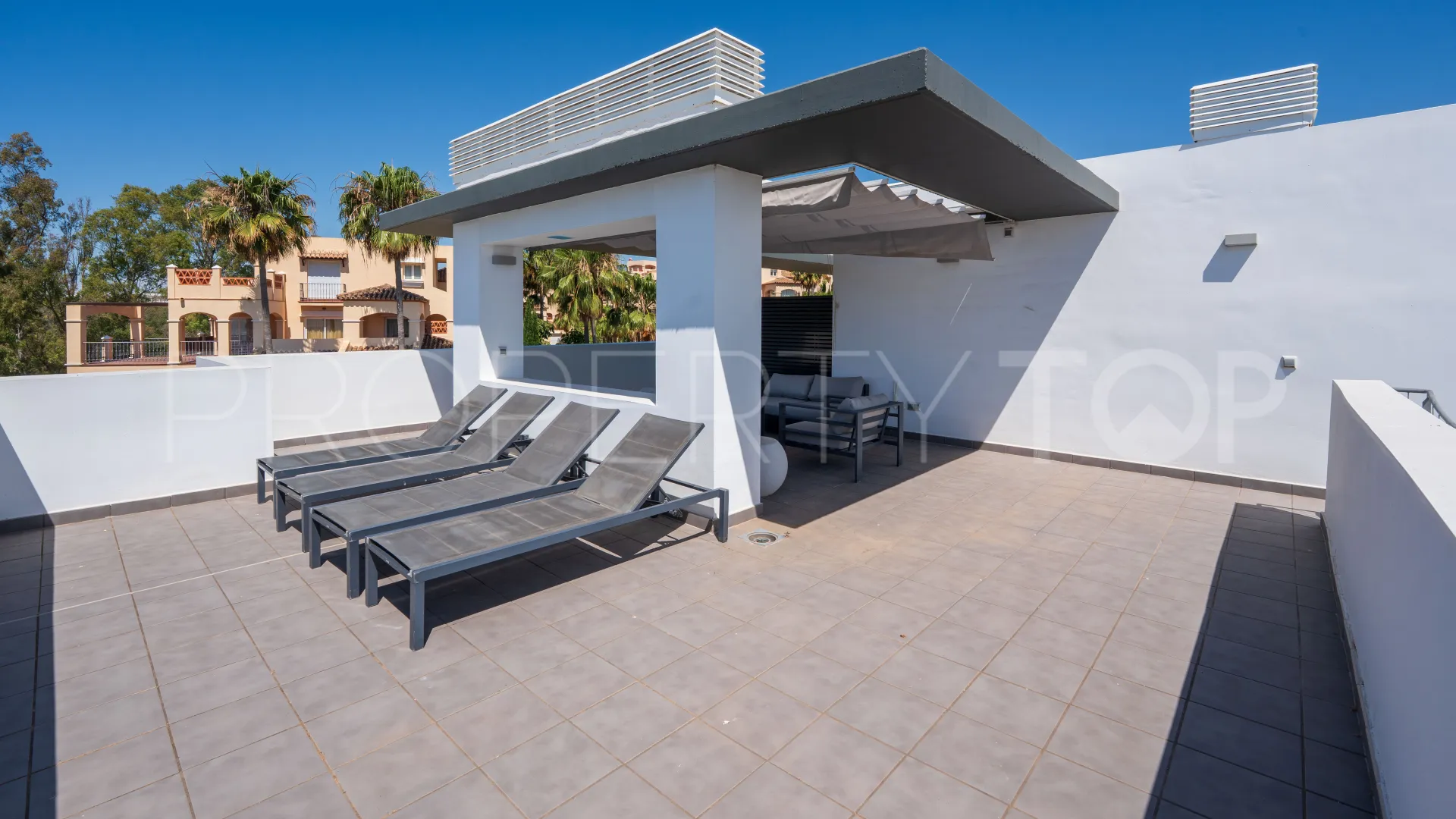 3 bedrooms duplex penthouse for sale in Marques de Guadalmina