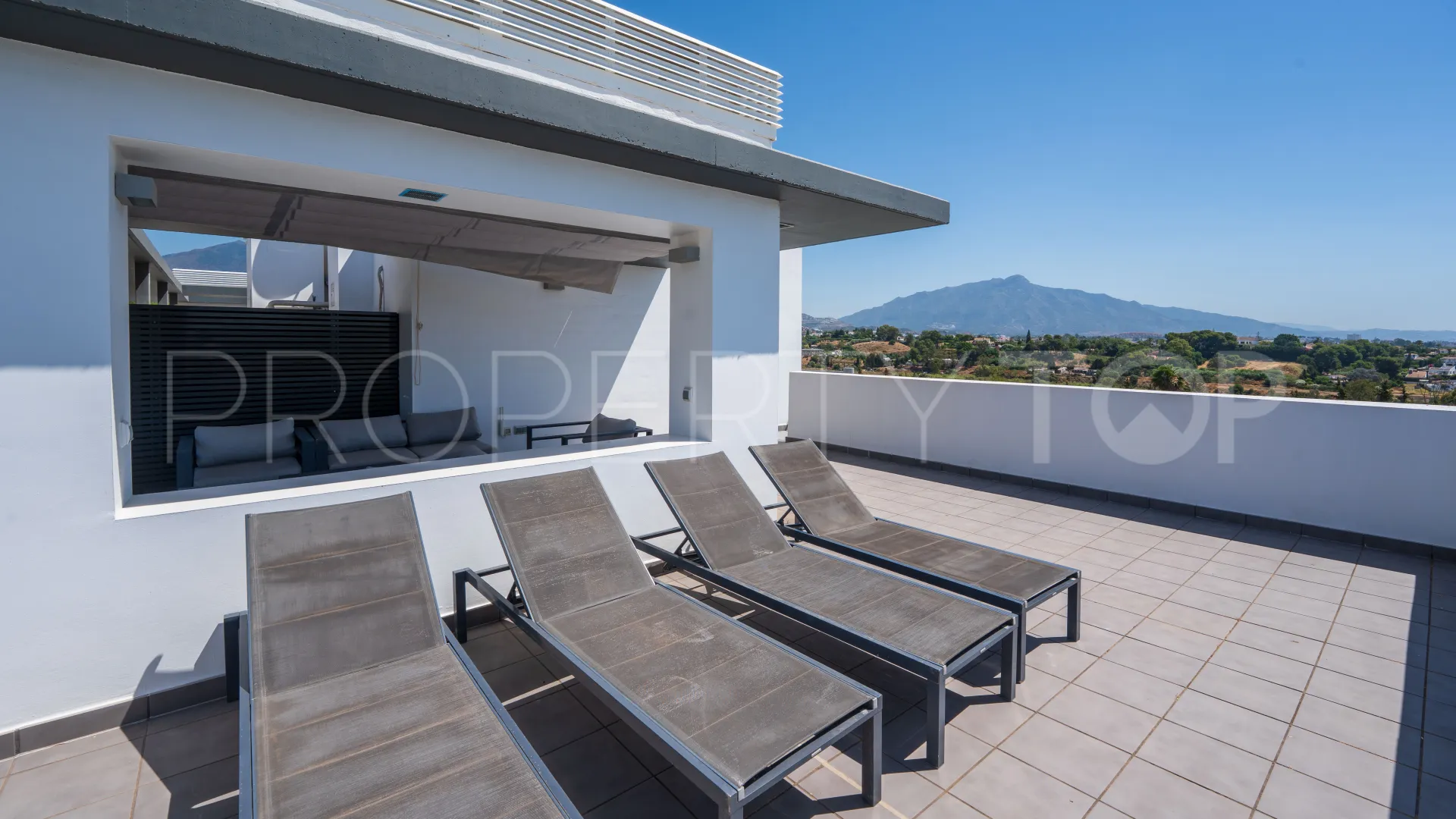 3 bedrooms duplex penthouse for sale in Marques de Guadalmina