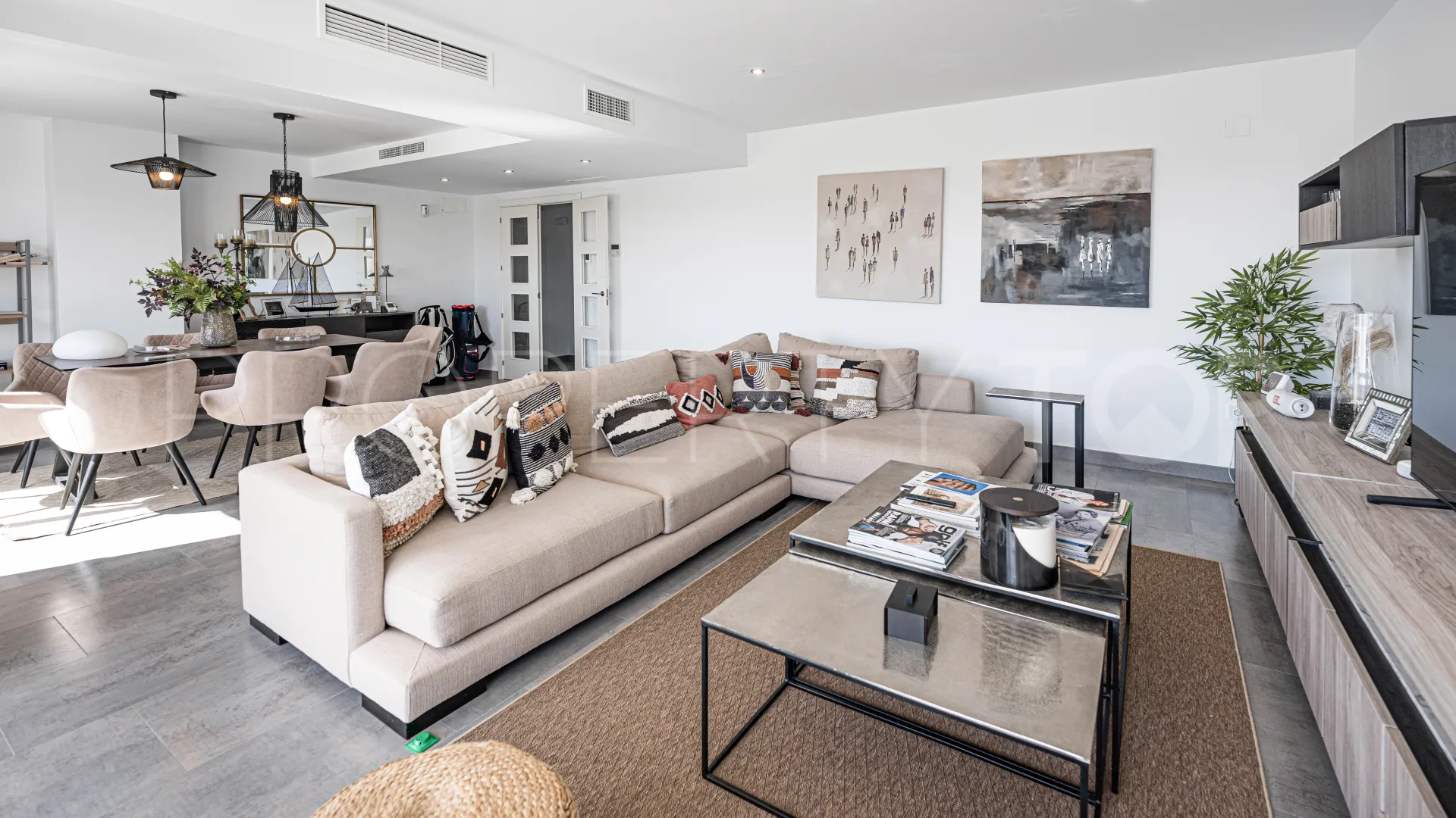 3 bedrooms duplex penthouse for sale in Marques de Guadalmina