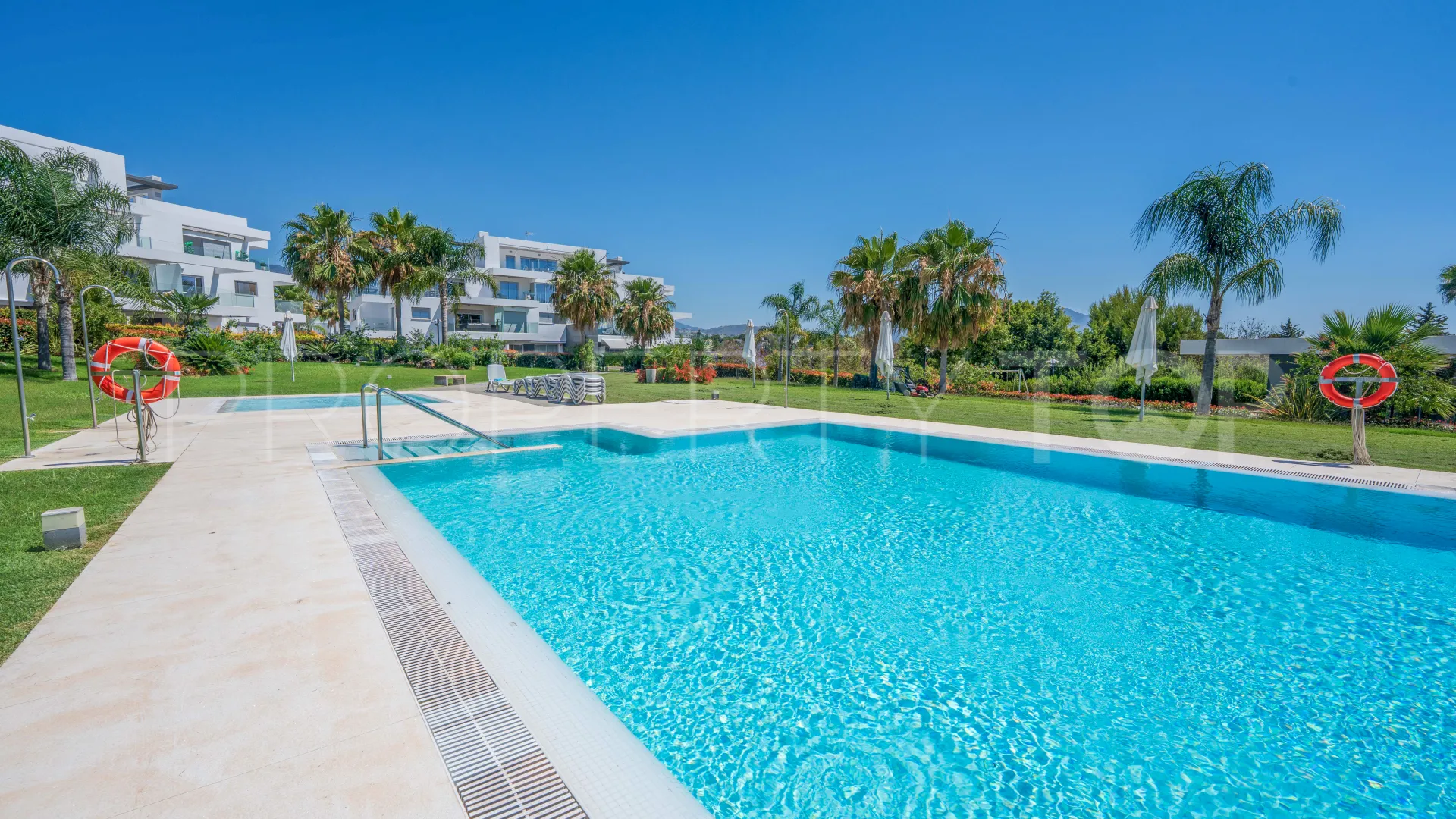 3 bedrooms duplex penthouse for sale in Marques de Guadalmina