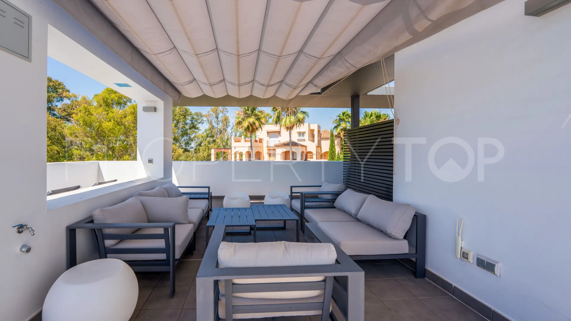 3 bedrooms duplex penthouse for sale in Marques de Guadalmina