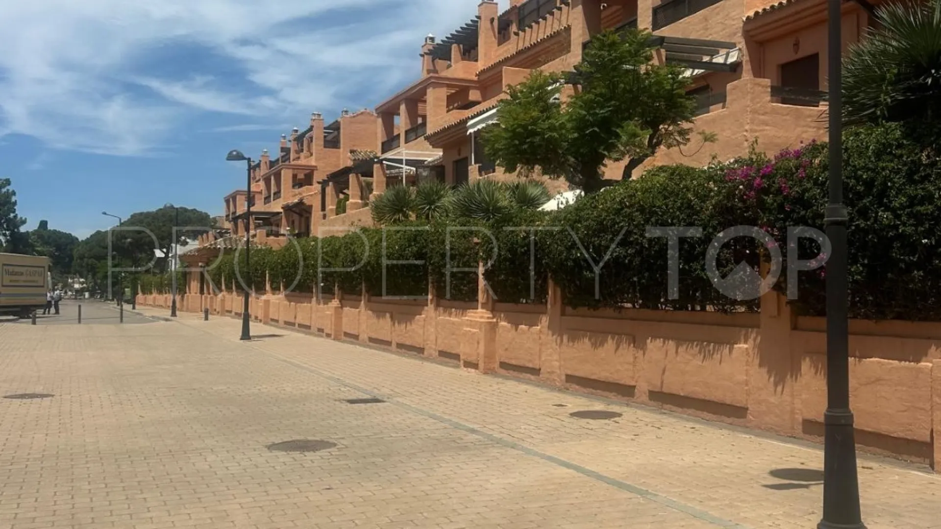 For sale ground floor apartment in Hacienda del Sol with 3 bedrooms