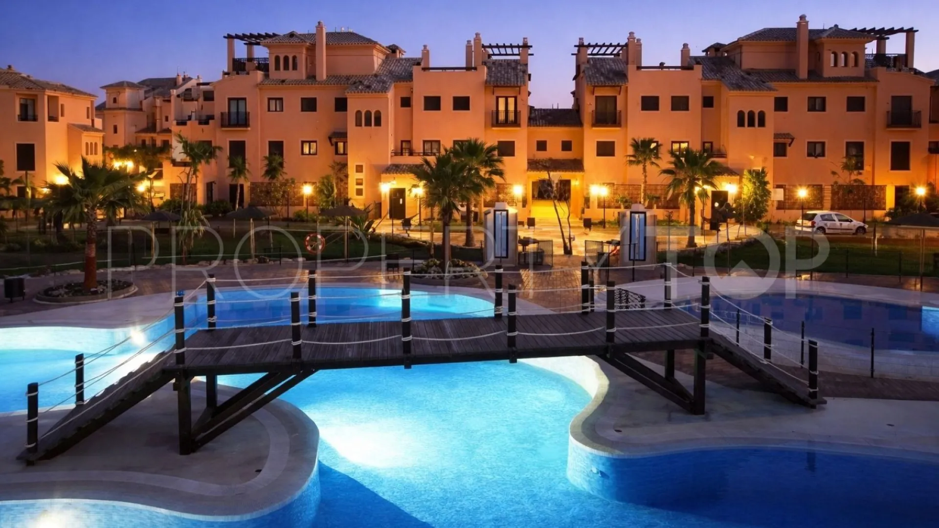 For sale ground floor apartment in Hacienda del Sol with 3 bedrooms