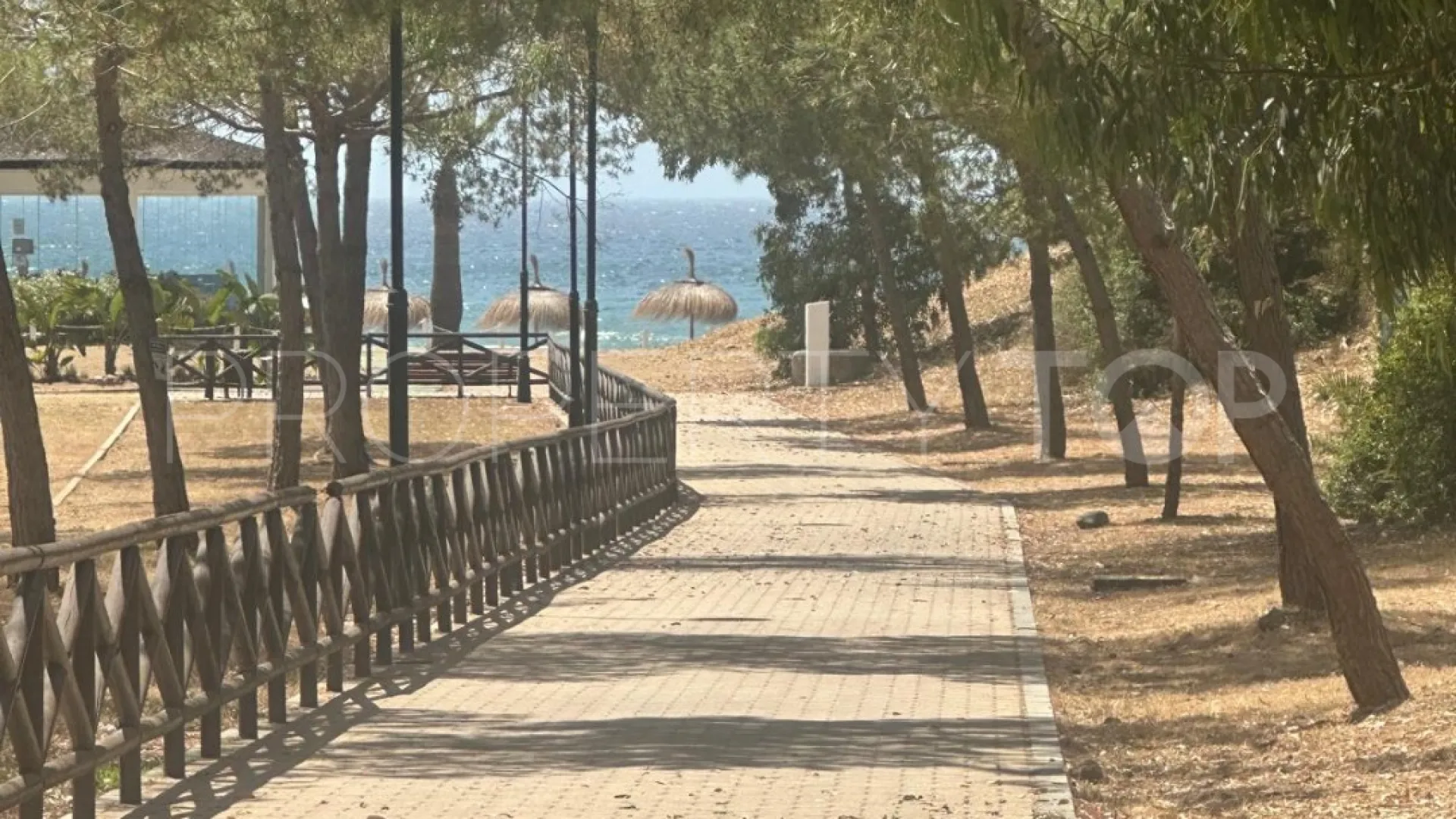 For sale ground floor apartment in Hacienda del Sol with 3 bedrooms