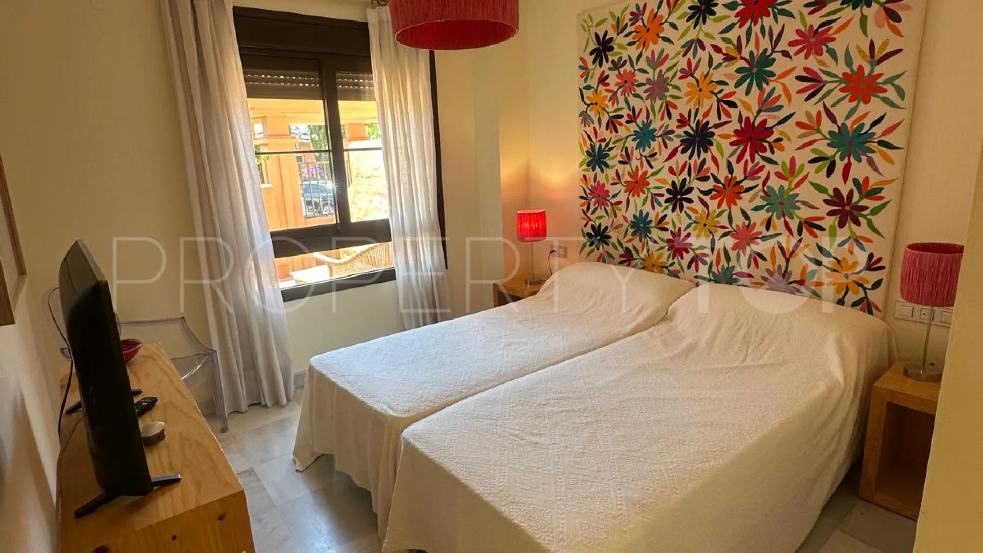 For sale ground floor apartment in Hacienda del Sol with 3 bedrooms
