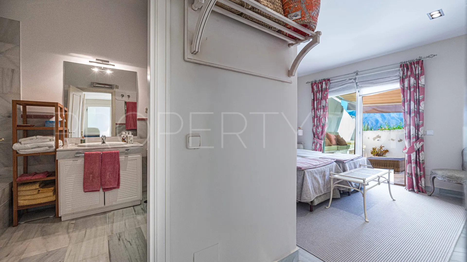For sale Guadalmina Baja duplex penthouse with 4 bedrooms