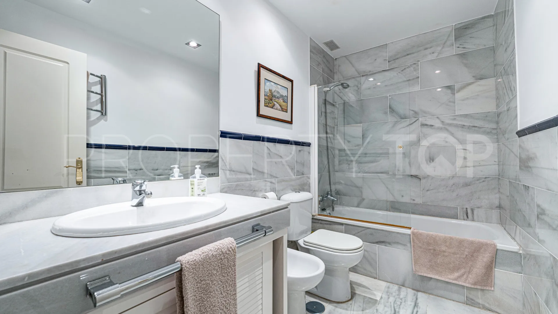 For sale Guadalmina Baja duplex penthouse with 4 bedrooms