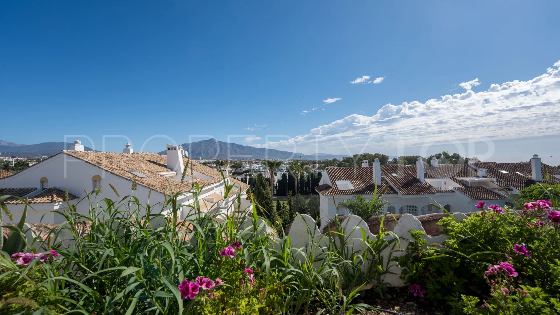 For sale Guadalmina Baja duplex penthouse with 4 bedrooms