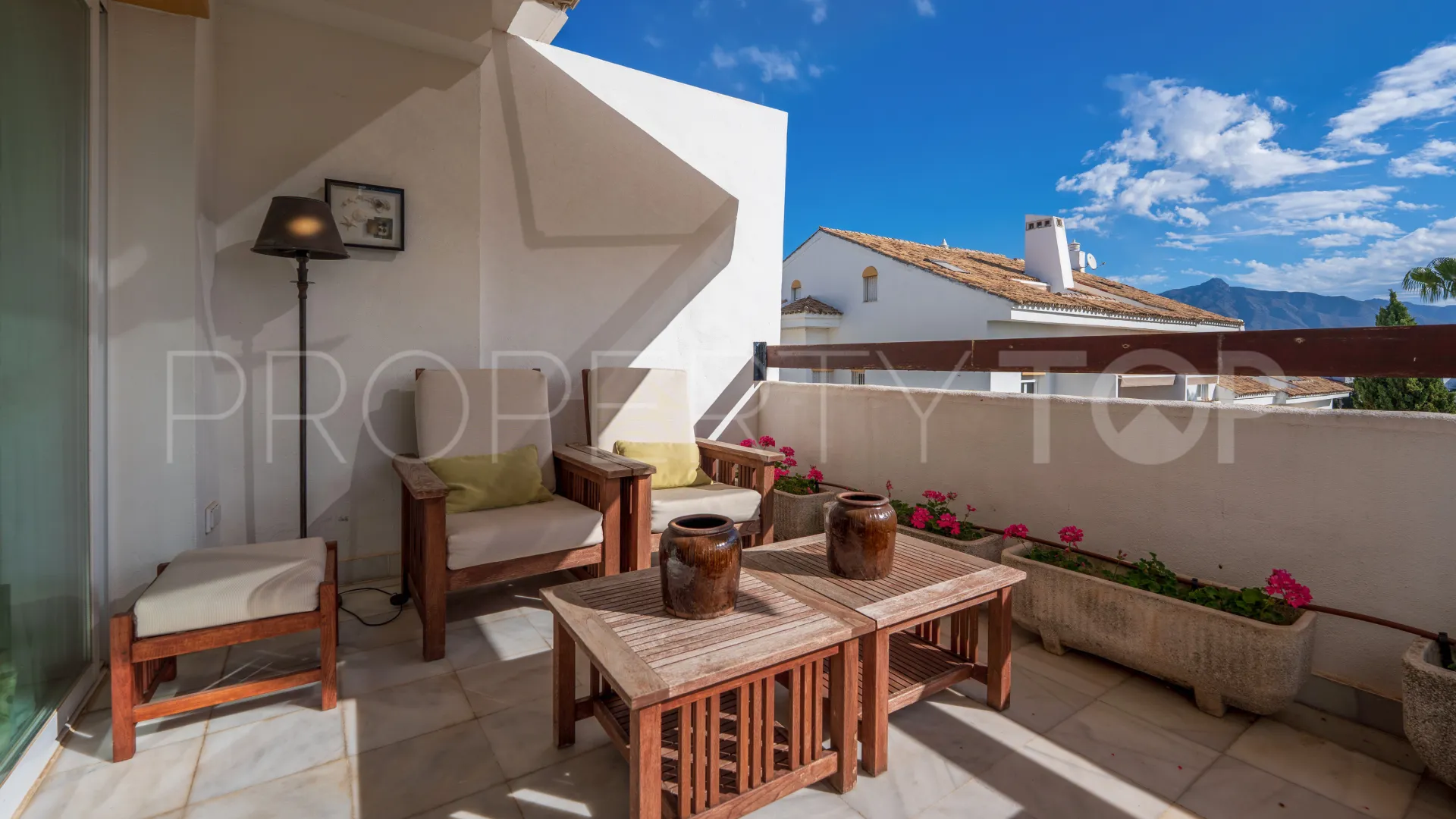 For sale Guadalmina Baja duplex penthouse with 4 bedrooms