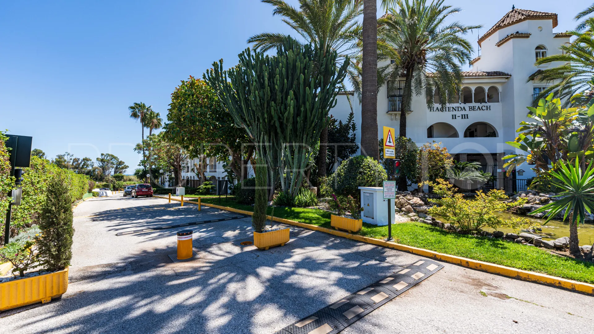 Estepona East apartment for sale